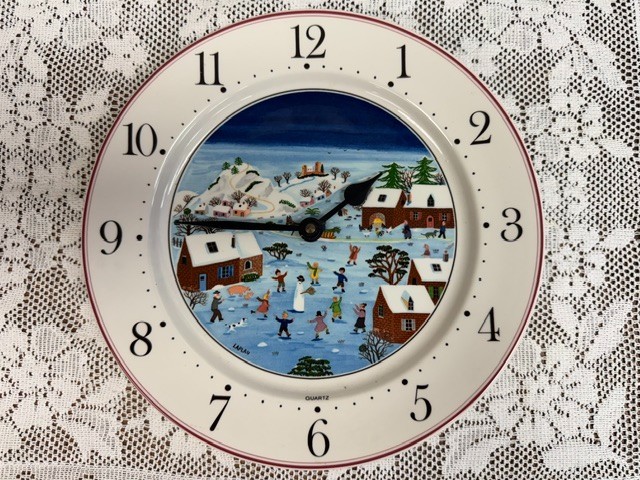 Villeroy & Boch Design Naif Christmas Winter 10″ Plate Wall Clock Gerald Laplau