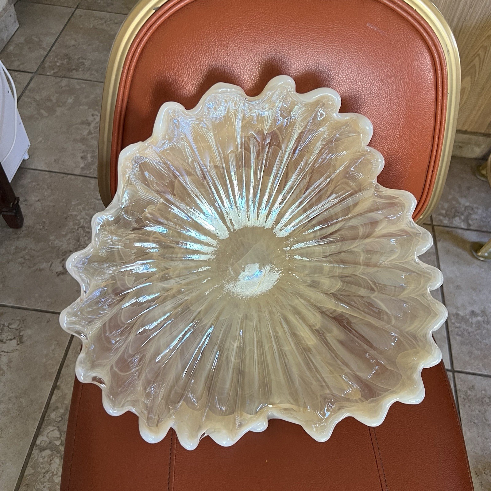 Murano Art Glass XL White Cream Freeform 3-Leaf Clover Center Bowl Italy 16″dia