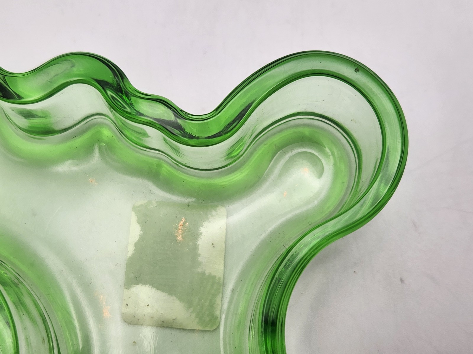 IITTALA Alvar Aalto Apple Green Glass 98mm Dish Bowl Asymmetrical Sticker