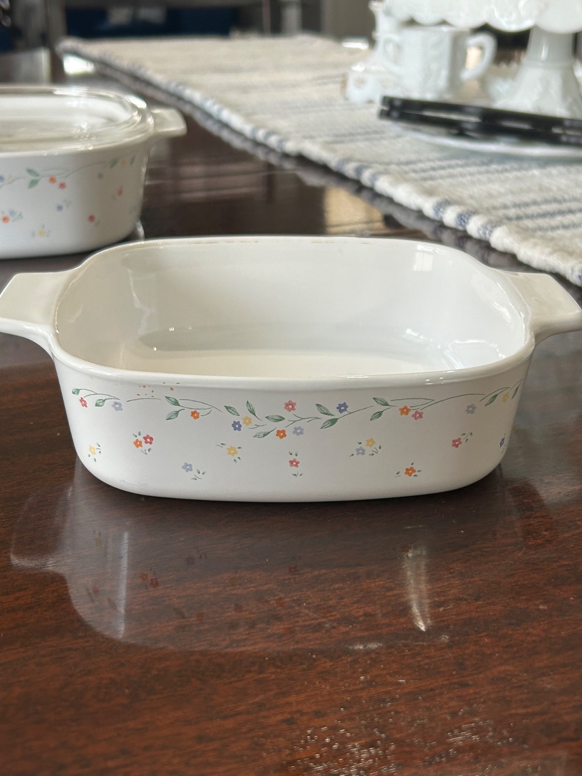 Corning Ware English Meadows A-2-B 2 Liter Casserole w/Pyrex Lid & A-1-B 1 Liter