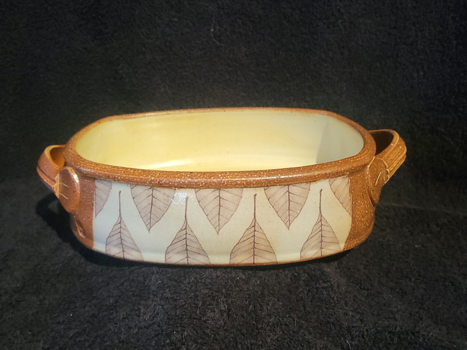 Studio Art Pottery Evelyn Ward North Carolina Dish With Handles Leaf Pattern