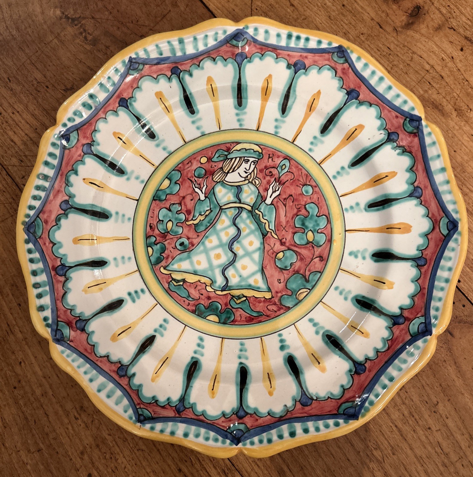 Set of 4 Deruta Majolica Pottery Renaissance Man And Woman 11″ Dinner Plates