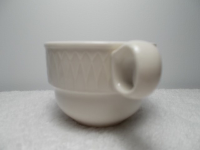 Vintage Homer Laughlin China Gothic Ivory White Stackable Coffee Tea Cup Mug