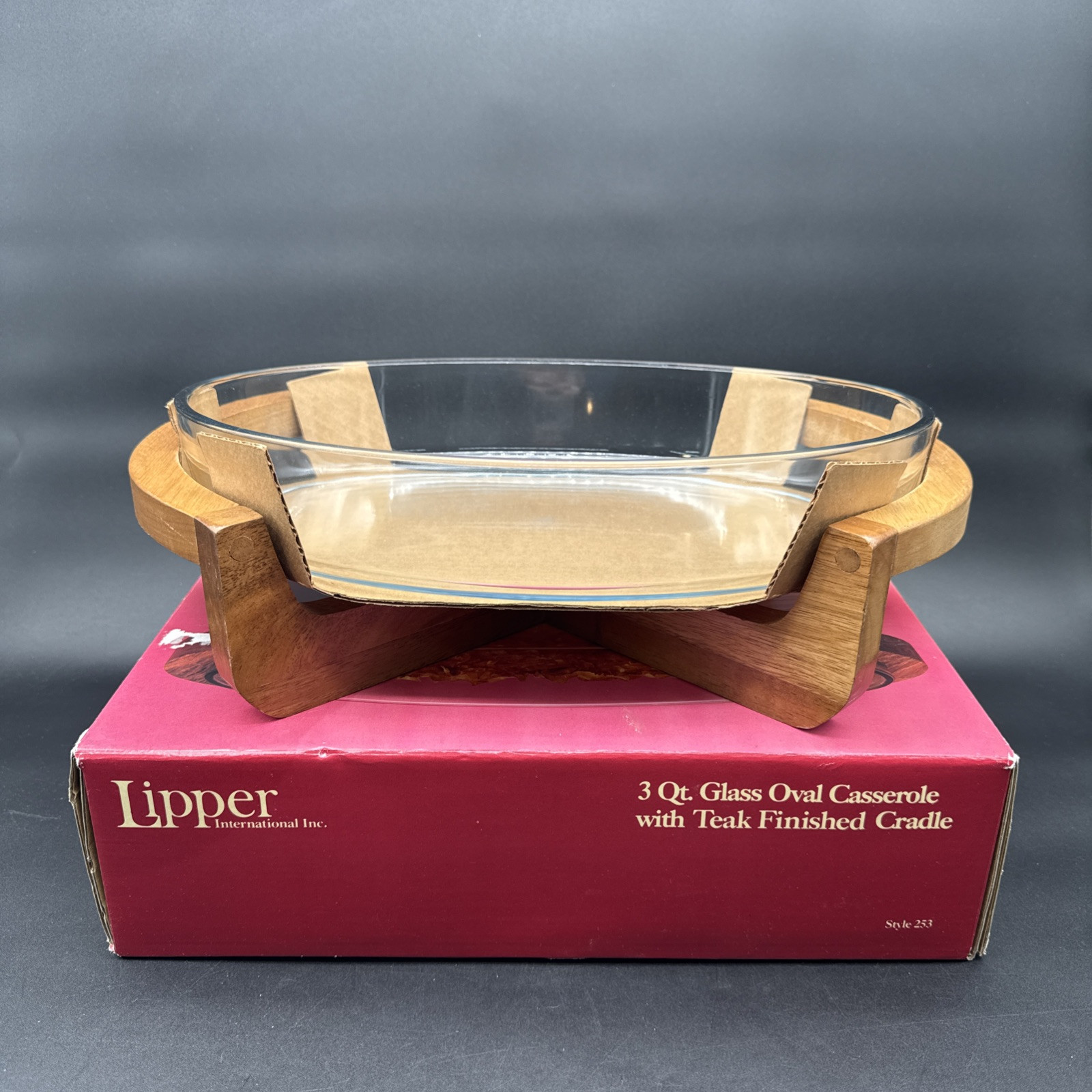 Lipper International Vintage 3 Qt Oval Glass Casserole With Teak Finished Cradle
