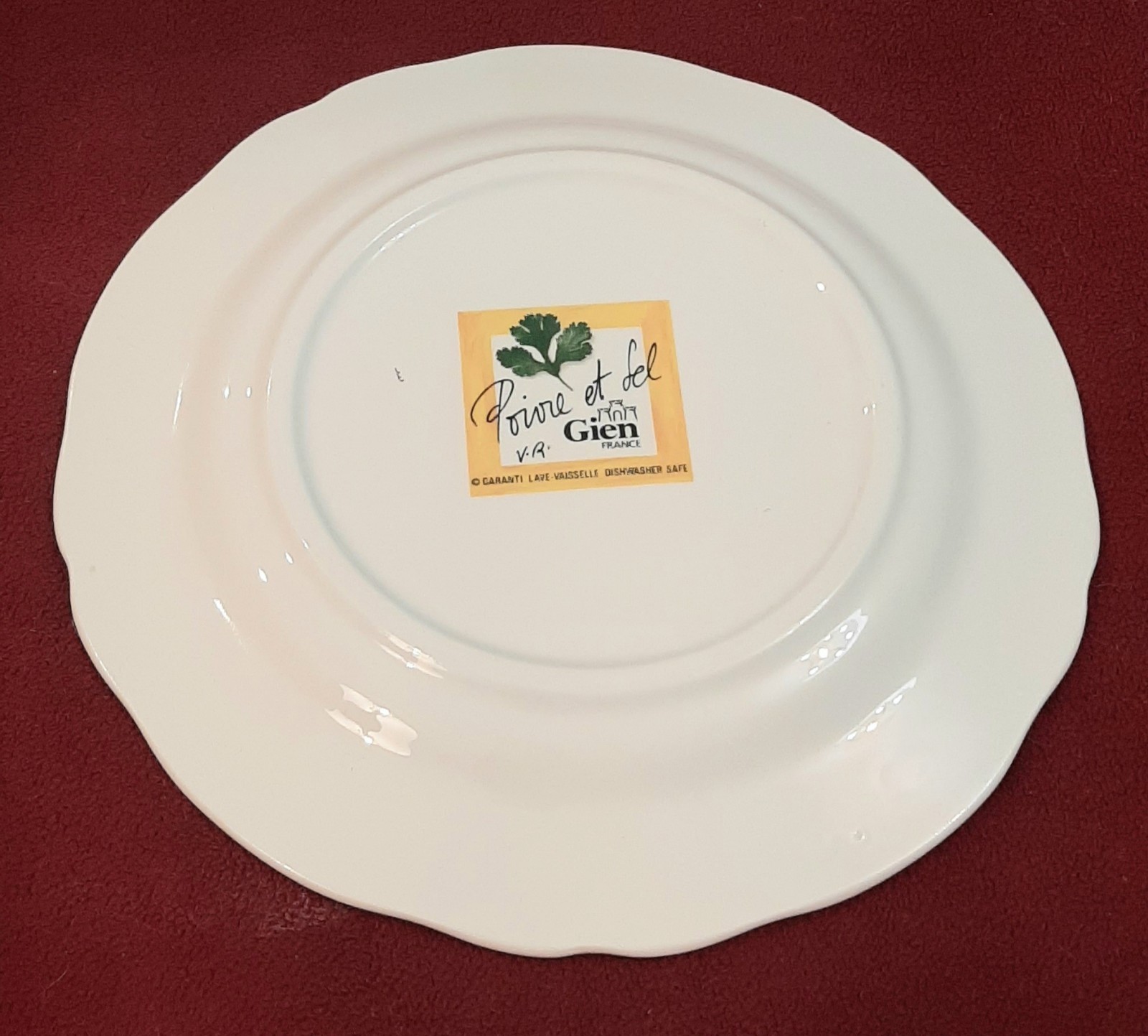 Faiencerie DeGien France Poivre Et Sel 8 3/4″ Onion Salad/Dessert Plate