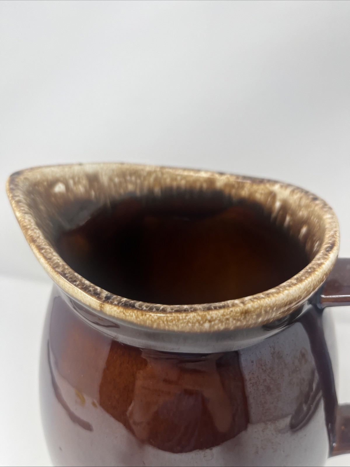 Vintage Hull Oven Proof Brown Drip Glaze Ceramic Pitcher USA Pottery 9″ MCM