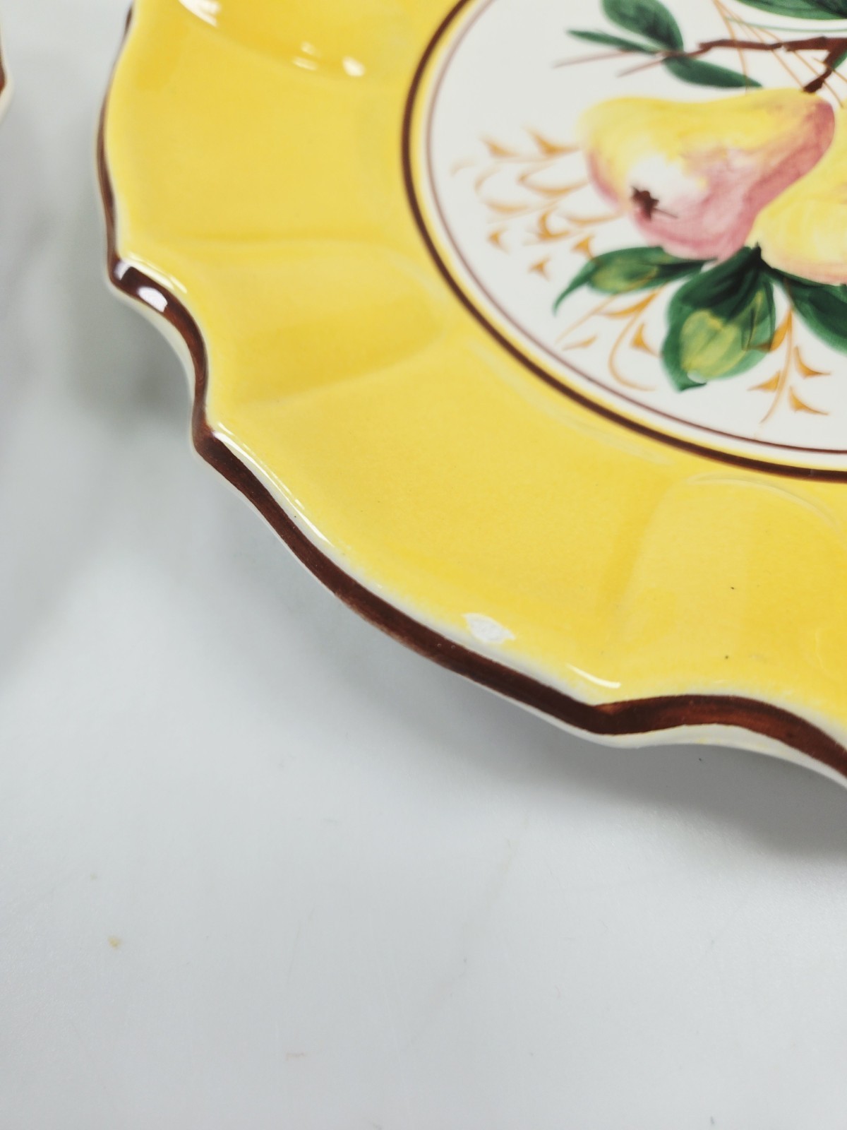 Vintage Italian Salad Dessert 8″ Plates Fruit Bright Yellow Wall Decor Set Of 4