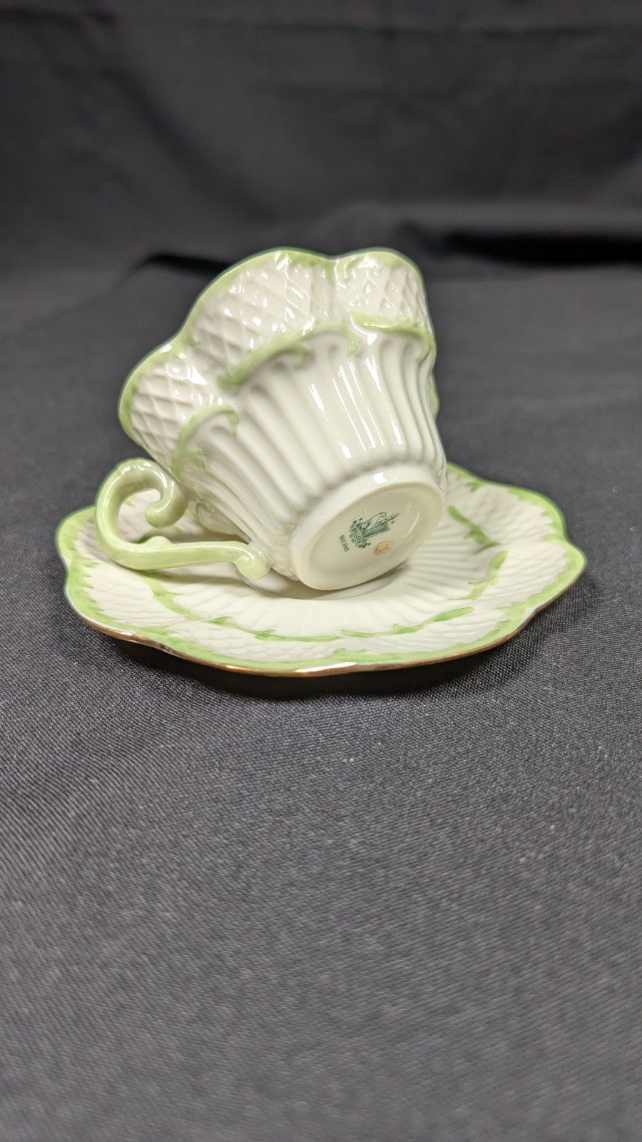 Vintage Set of Belleek Gilded Green Erne teacup and saucer 1965-1980 Ireland