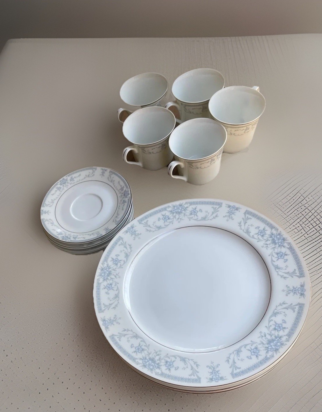 Vintage 19 Piece Set Sheffield Blue Whisper China-Most New