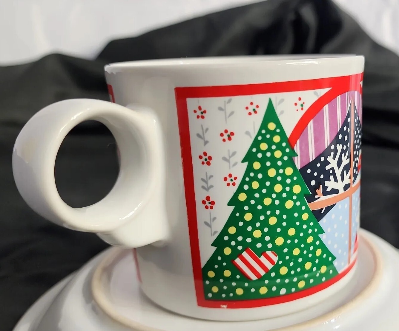 Twas The Night Before (#8100) by Epoch Mug and saucer set Christmas 1980’s