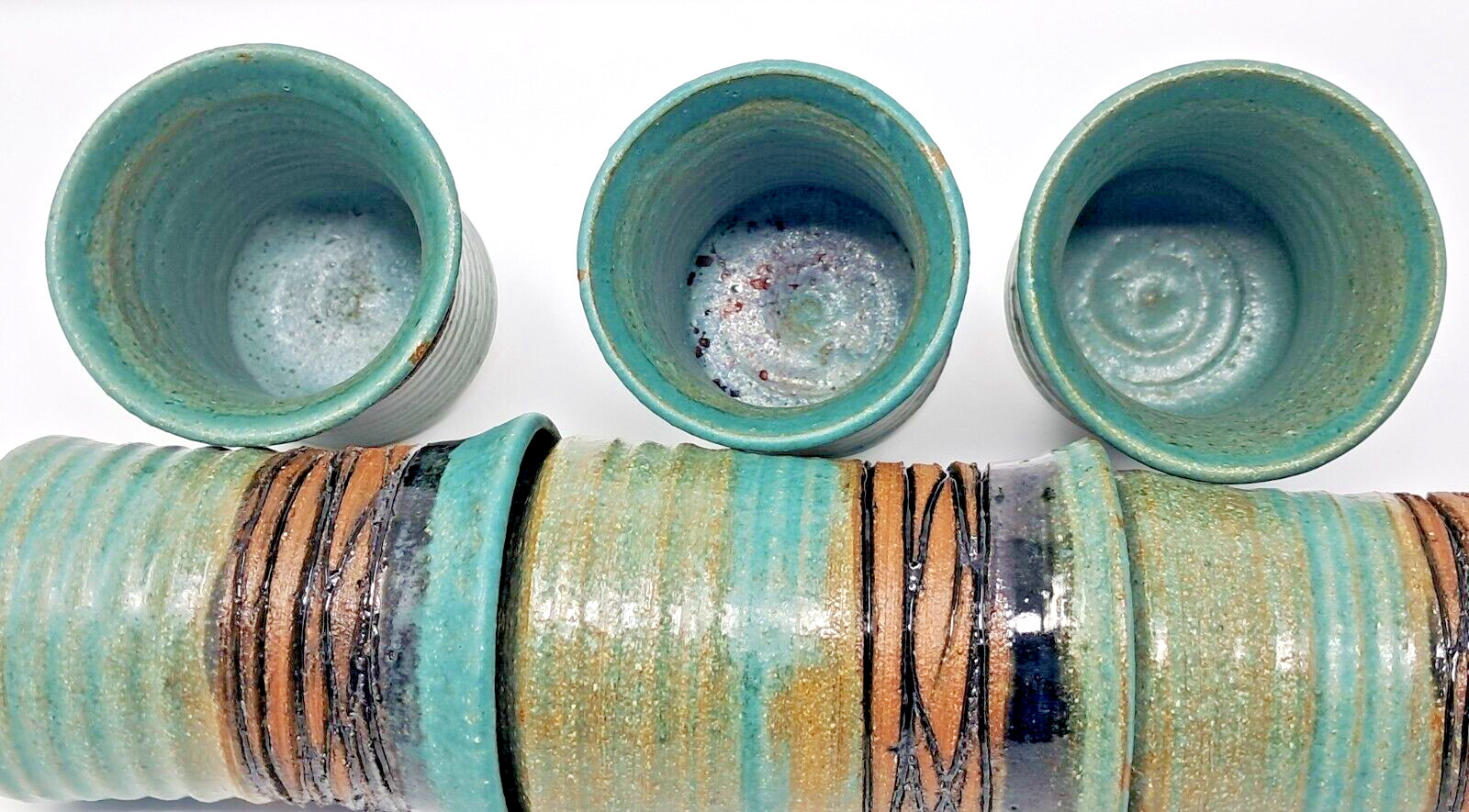 Stoneware Art Pottery Cups 8-9 fl oz Set of 6 turquoise glaze 4″ tall unique