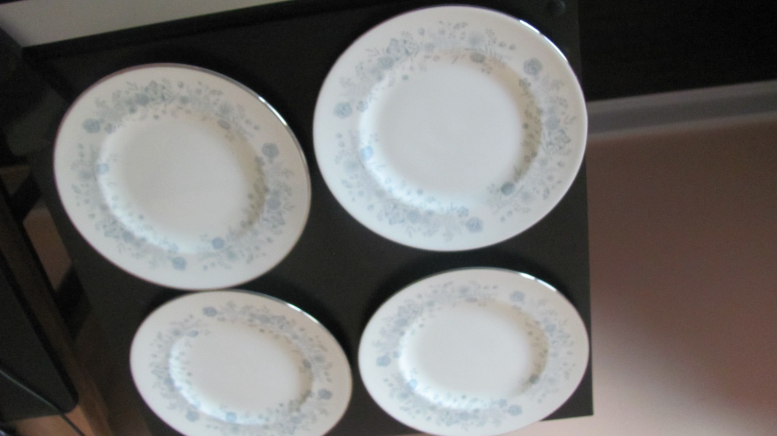 Wedgwood Belle Fleur China Salad Plates 8″ Platinum Edge Blue & White Set of 4