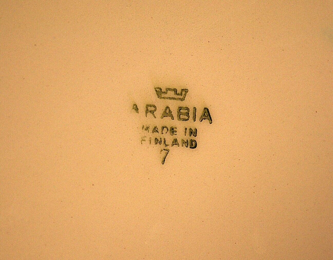 Vtg ‘LANDSCAPE RED’ 14″ Round Chop Plate Platter ARABIA FINLAND Transferware Exc