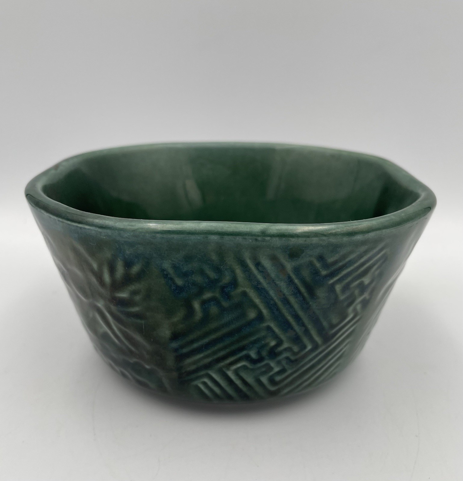 Hull Pottery USA F87 Bowl Dish Dark Green Drip Glaze Octagon 5.25” x 5.25” MCM