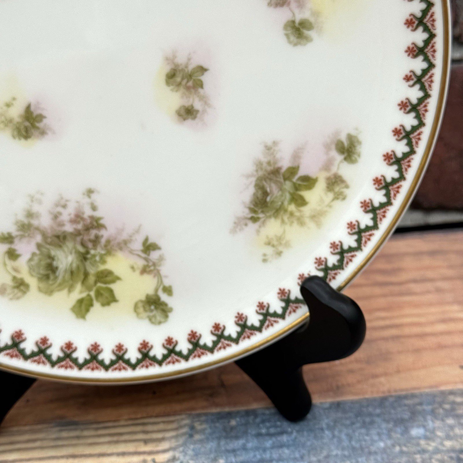 Haviland Limoges Coupe Luncheon Plate Pink Green Roses Schleiger 1905 France