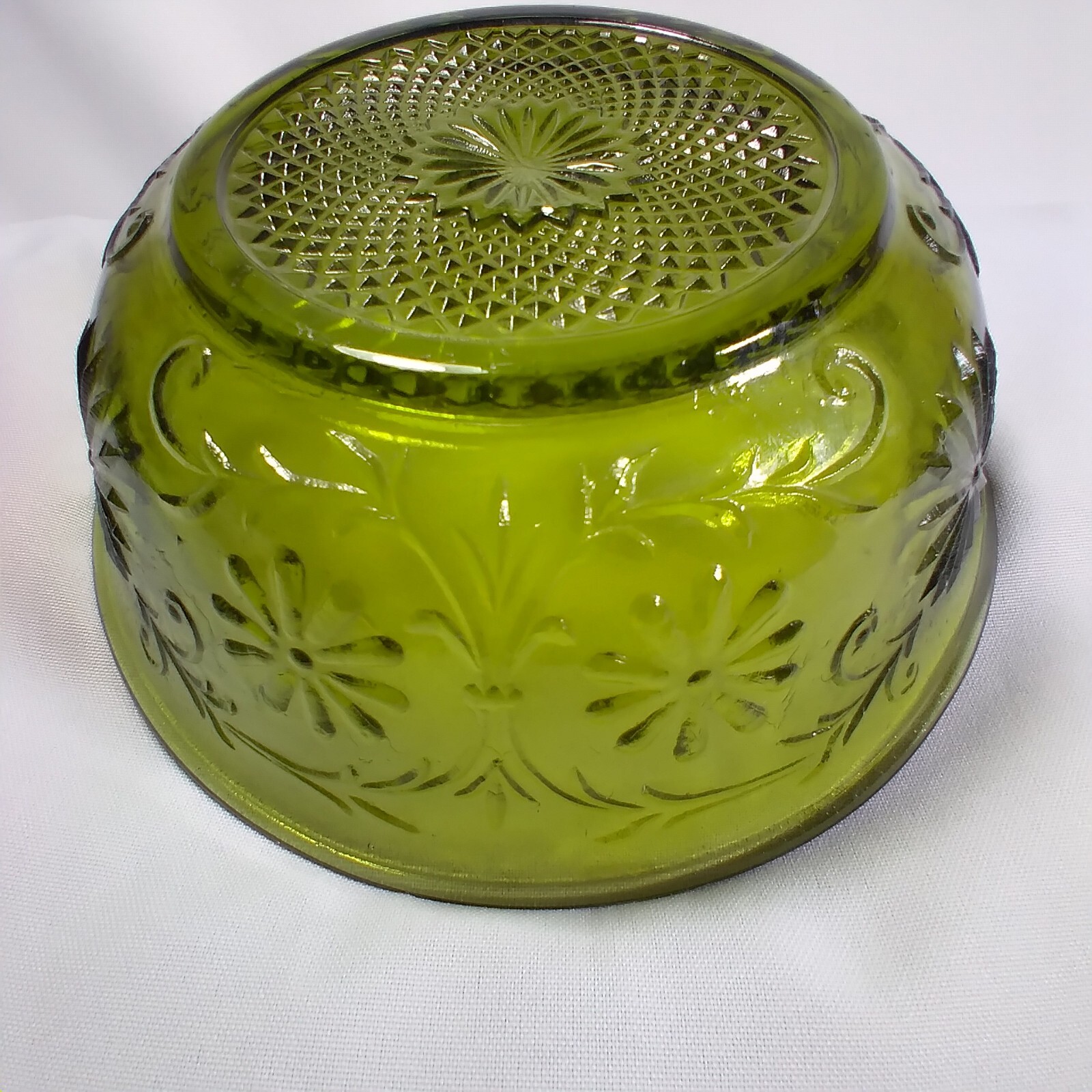 Vintage FTD 1979 Green Glass Serving Bowl Country Floral Pattern