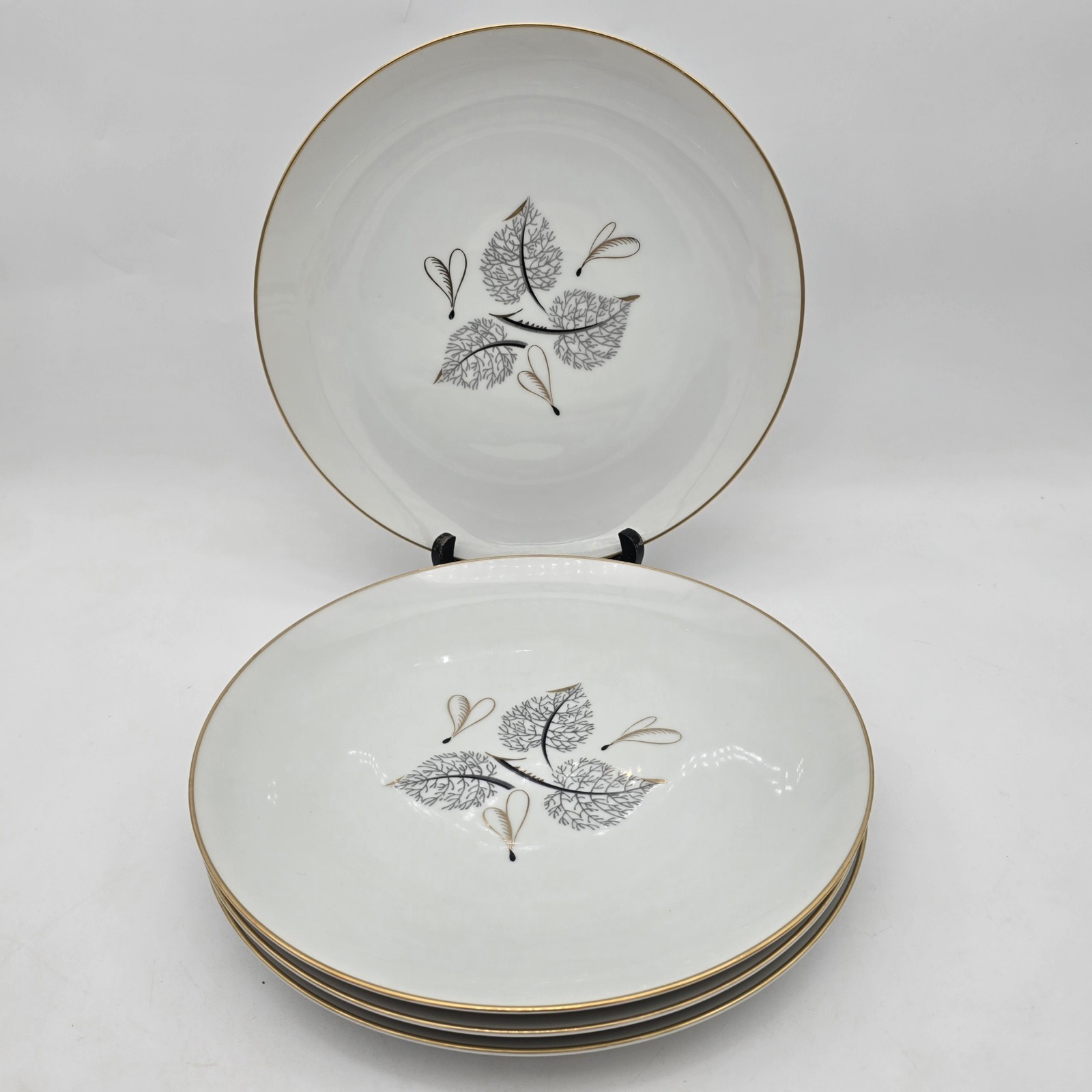 Harmony House Flair Fine China dinner plates 10″ Set of 4 Vintage
