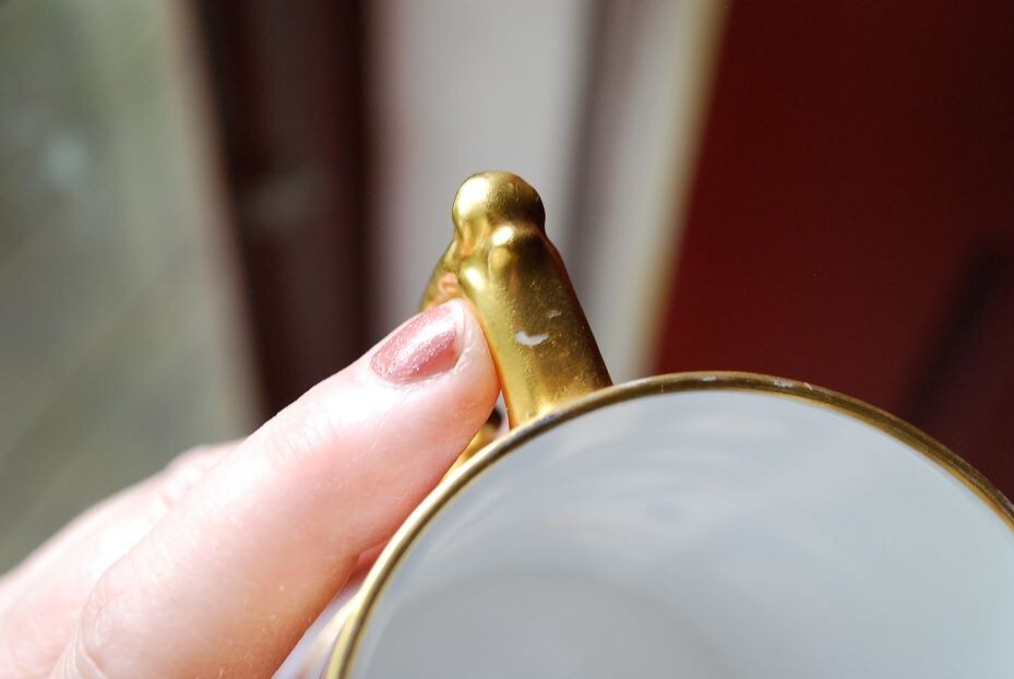 RARE Vintage ROYAL CROWN DERBY 2 Handled Loving Cup TRADITIONAL IMARI Blue Gold