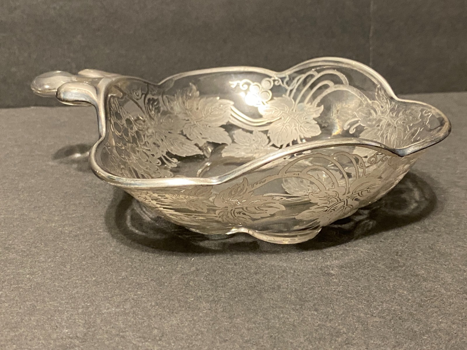 Vintage Silver Overlay Glass Candy Nut Dish Grape Vines Leaves Grapes
