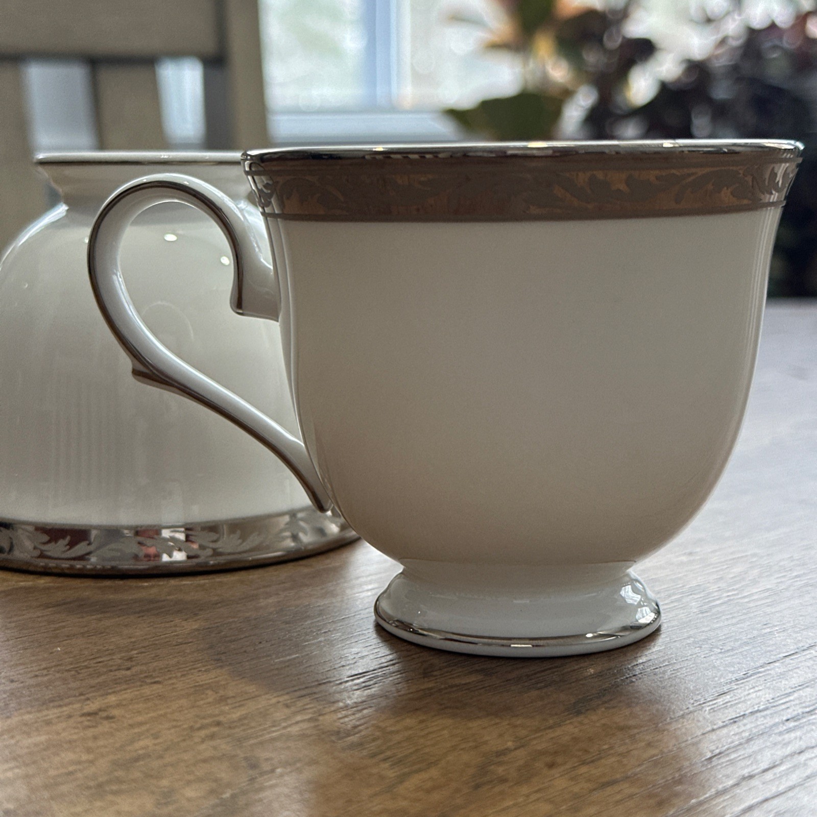 LENOX LANDMARK PLATINUM Footed Tea Cup 3 1/8″ Made In USA Set Of 2