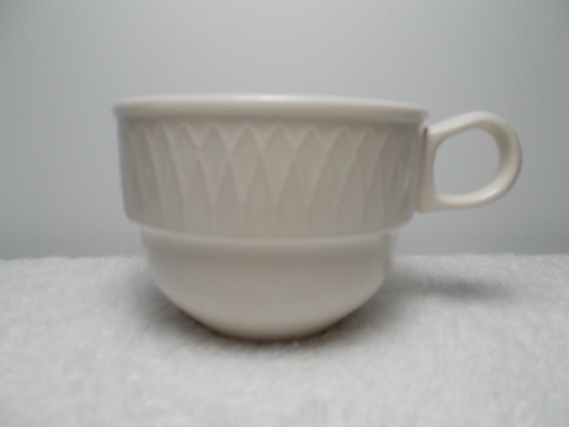 Vintage Homer Laughlin China Gothic Ivory White Stackable Coffee Tea Cup Mug