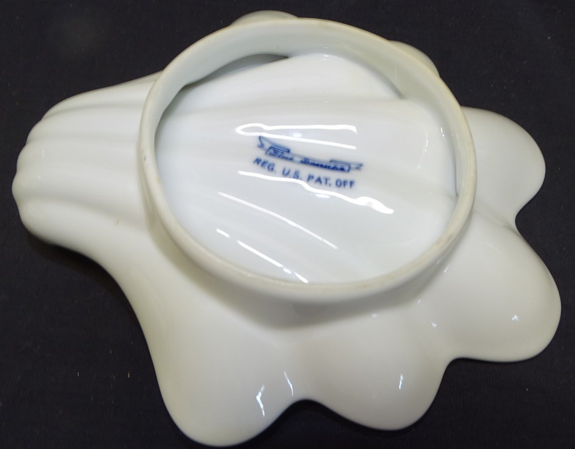 Blue Danube Soap Dish / Shell Candy-Blue Onion Japan Lipper & Mann