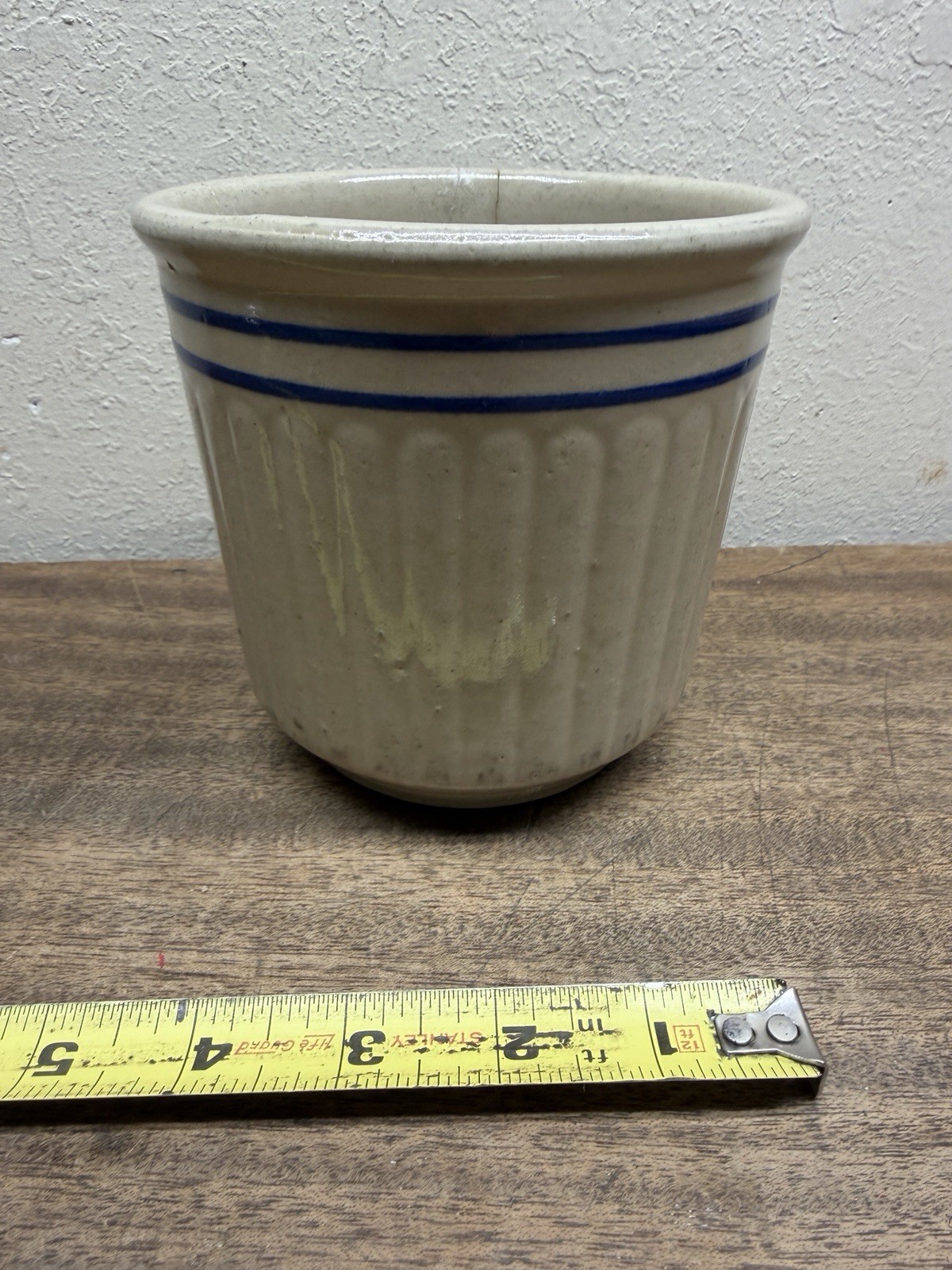 Vtg. Red Wing Pottery Beater Jar Bowl w/ Blue Stripes Ribbed 5 1/4” Tall~ Damage