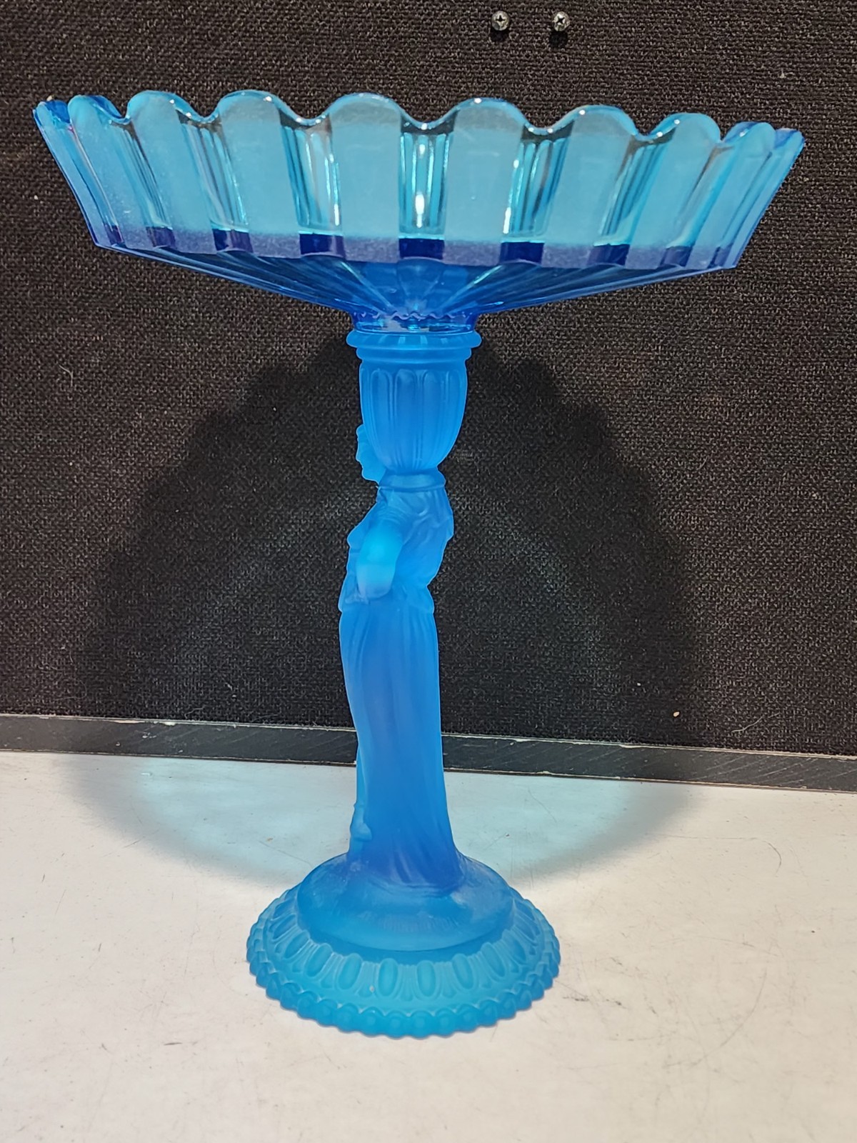 Vintage Fostoria Blue Glass Rebecca at The Well Large 13″ Centerpiece Bowl