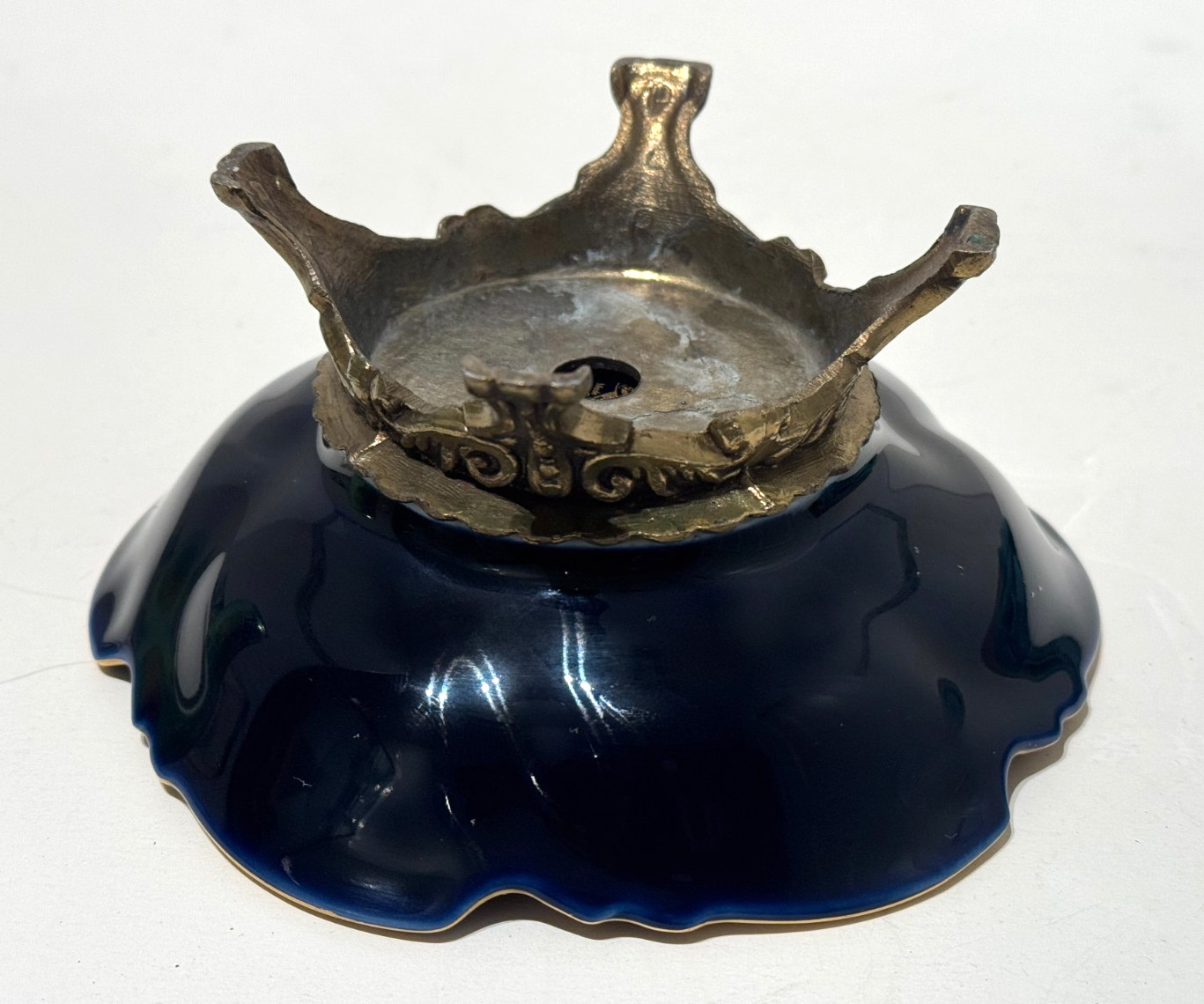 GERMAN FOOTED ECHT KOBALT BOWL COBALT BLUE GOLD LEAF FLORAL VINE ART GERMANY 6″