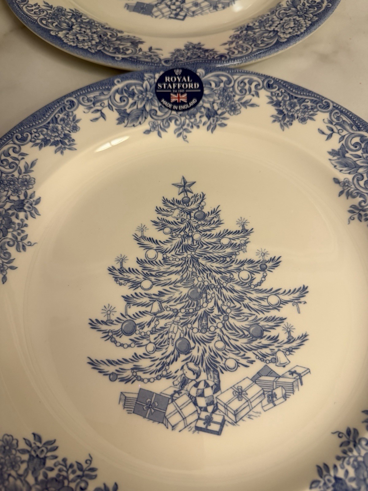 Set Of 6 Royal Stafford Blue Christmas Tree Holiday Dinner Plates 11″ New