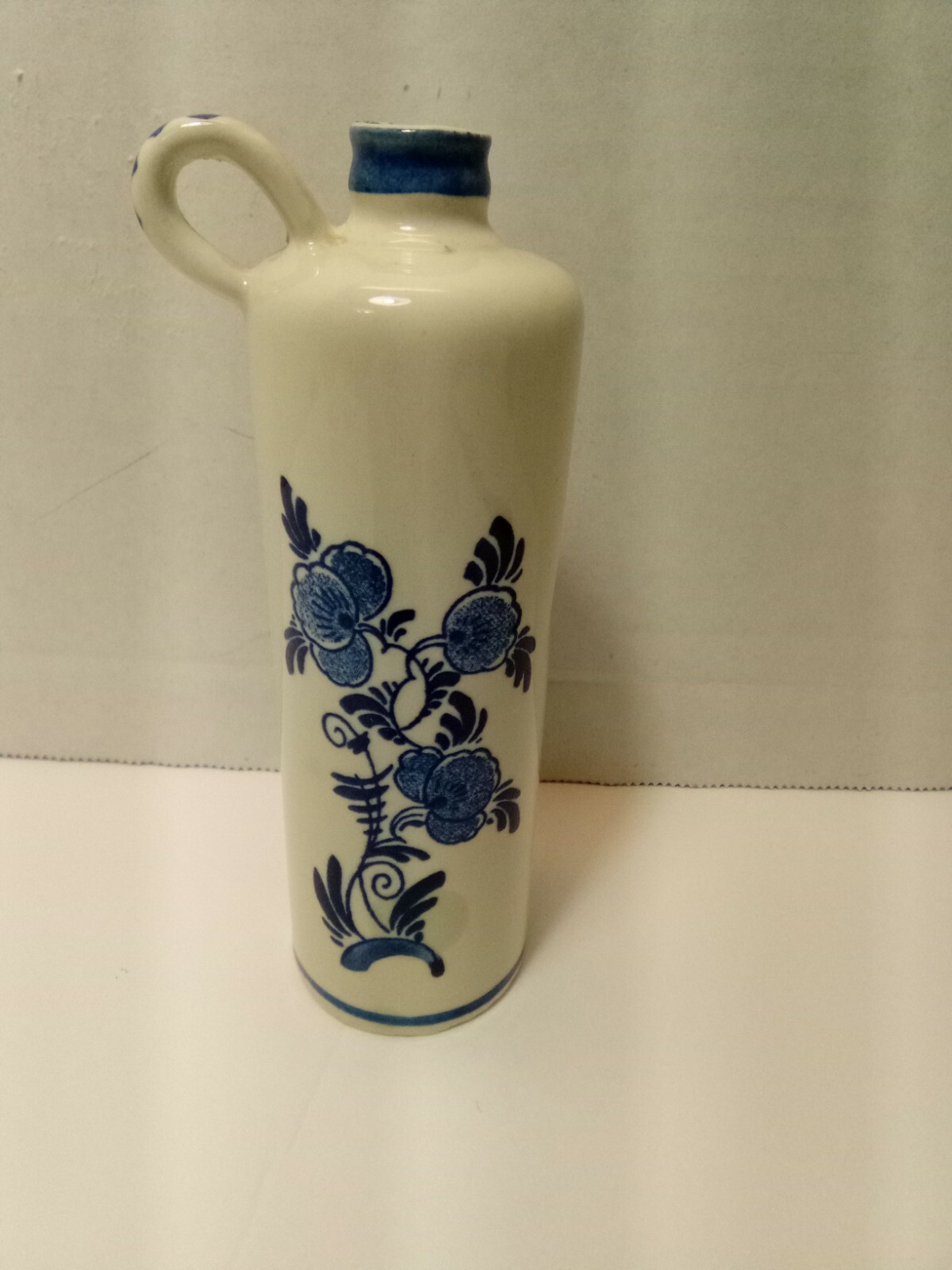 Vintage 5 1/2 inches tall Holland America Line Delfts Blue Mini Jug Bottle Vase