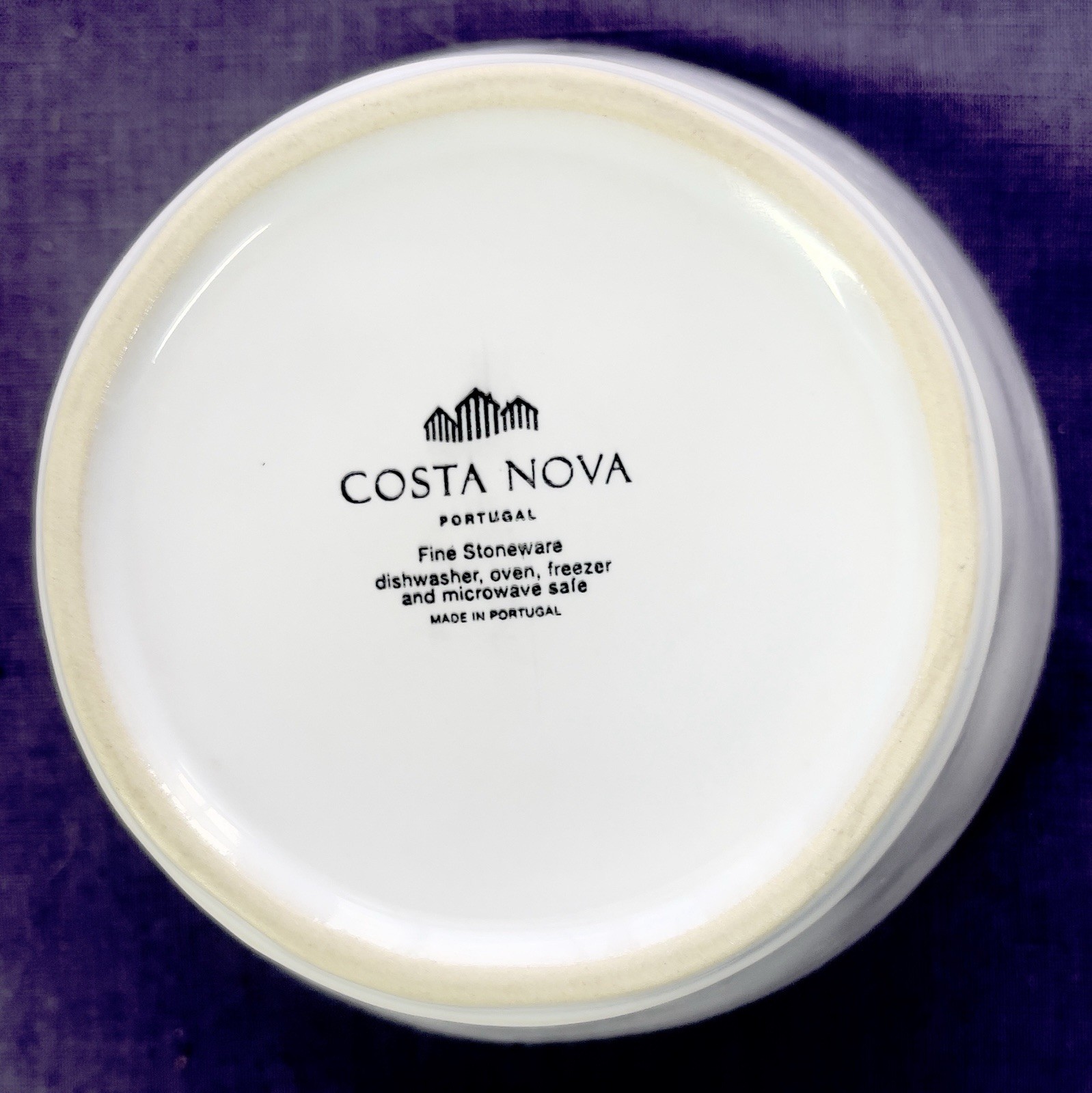 Costa Nova Bowls set of 6 fine stoneware white w/dark blue edge 5.5″ X 3″ 15oz