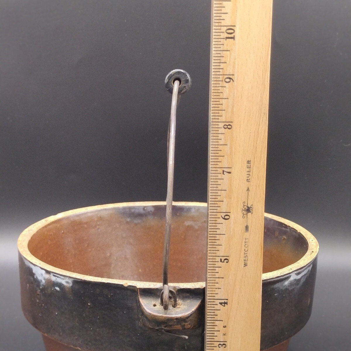 Antique Stoneware Salt Glaze8¾” Crock Mixing Bowl Wire Handle Metal Bottom Brown