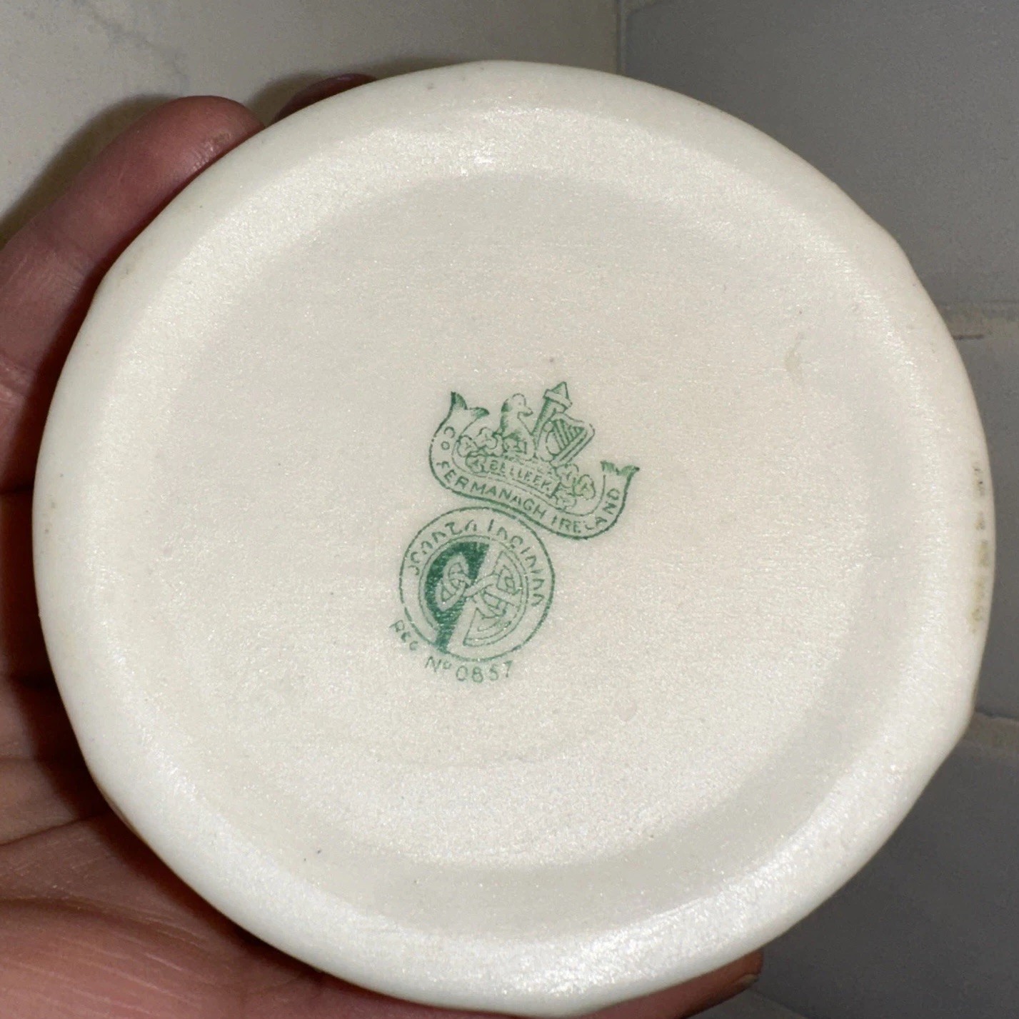 Belleek Ireland Shamrock 3.5” Pot Jar w Lid 6th Green Mark Honey Vintage
