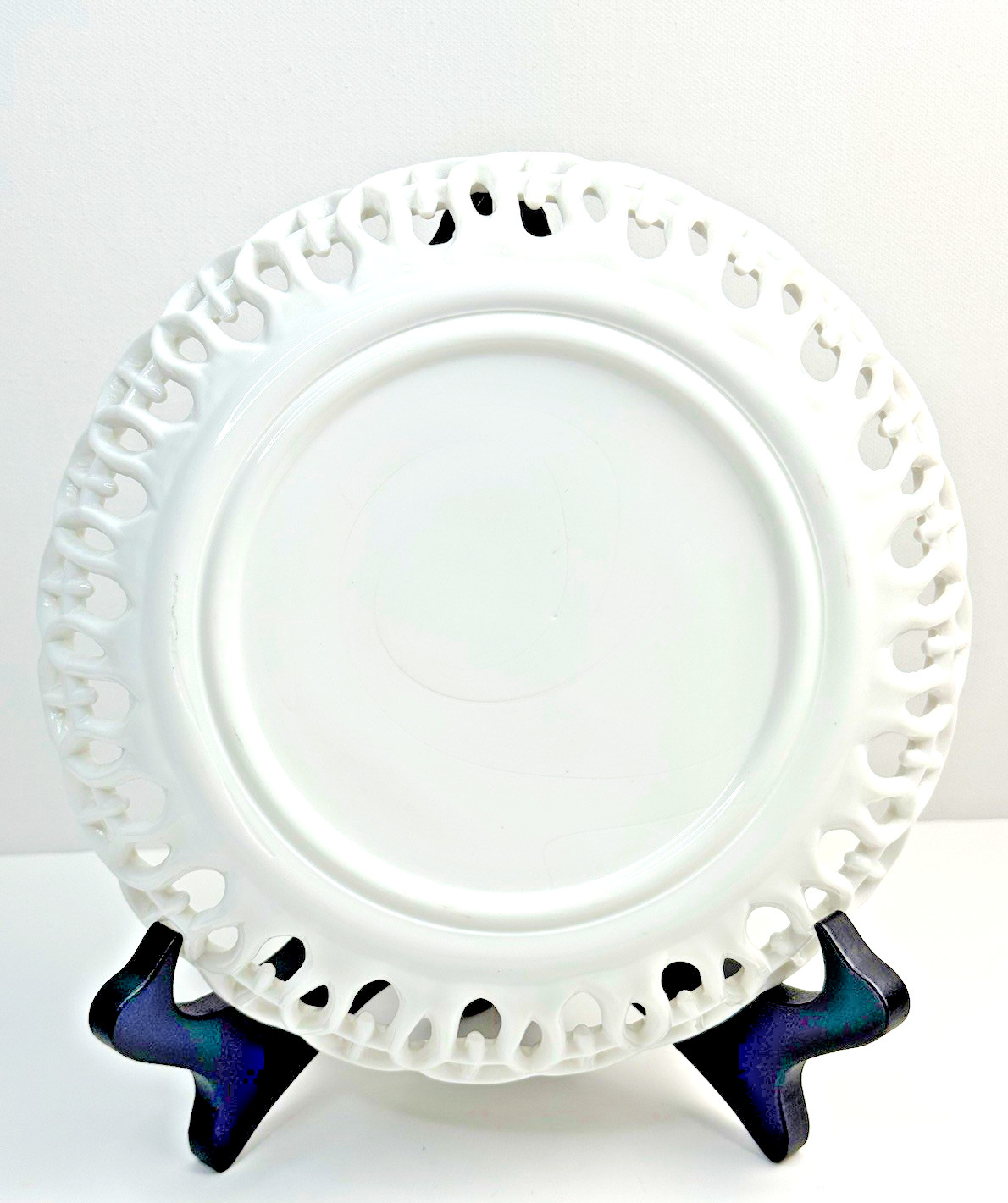 Antique Vintage Westmoreland White Milk Glass Lace Ribbon Pierced Border Dish 8″