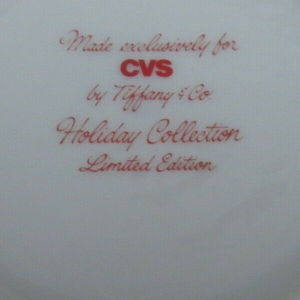 TIFFANY & CO WINTER SCENE MUG COVERED BRIDGE ICE SKATING SLEDDING SNOWBALLS ETC