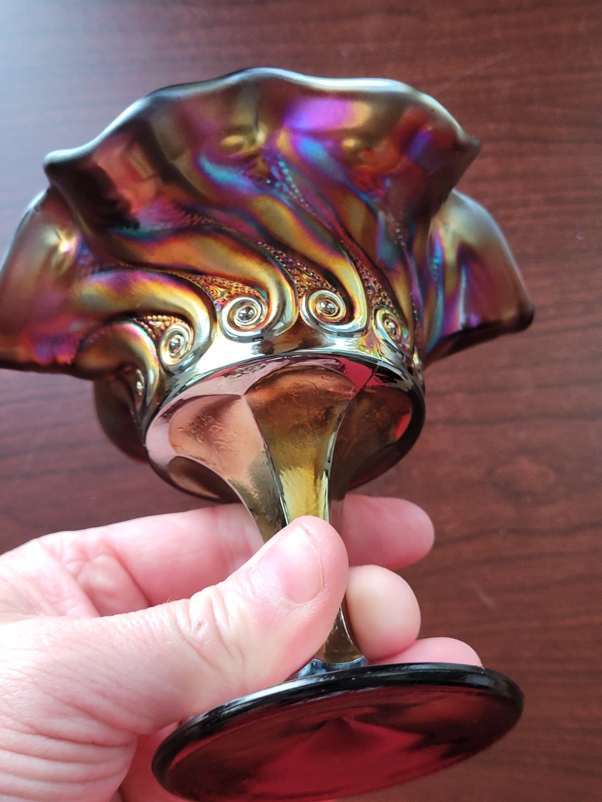 Super Purple Dugan Carnival Glass Constellation Compote S-Repeat Exterior