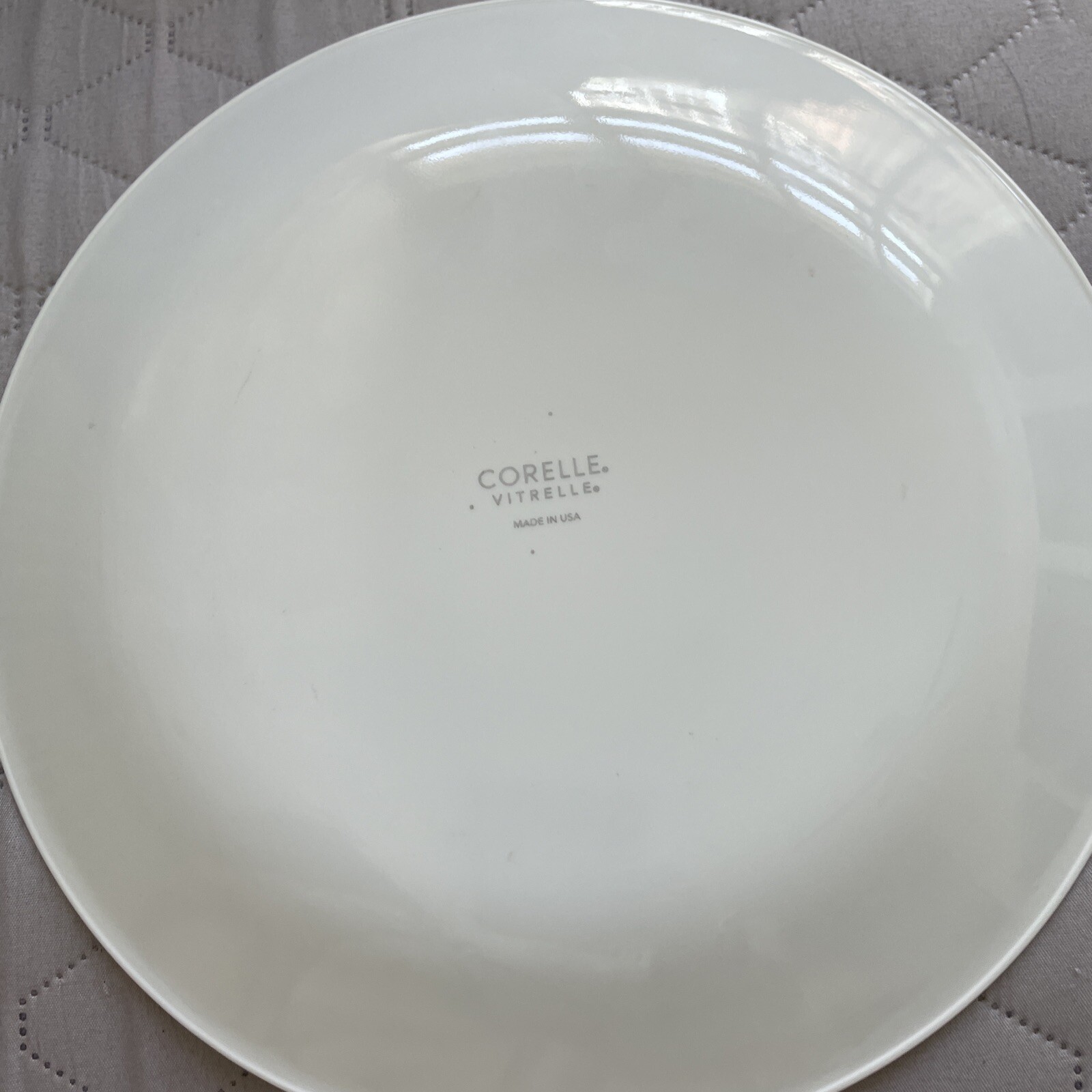 Corelle® Black/White10.25″ Dinner Plate Round Dishwasher, microwave New 6-pc Set