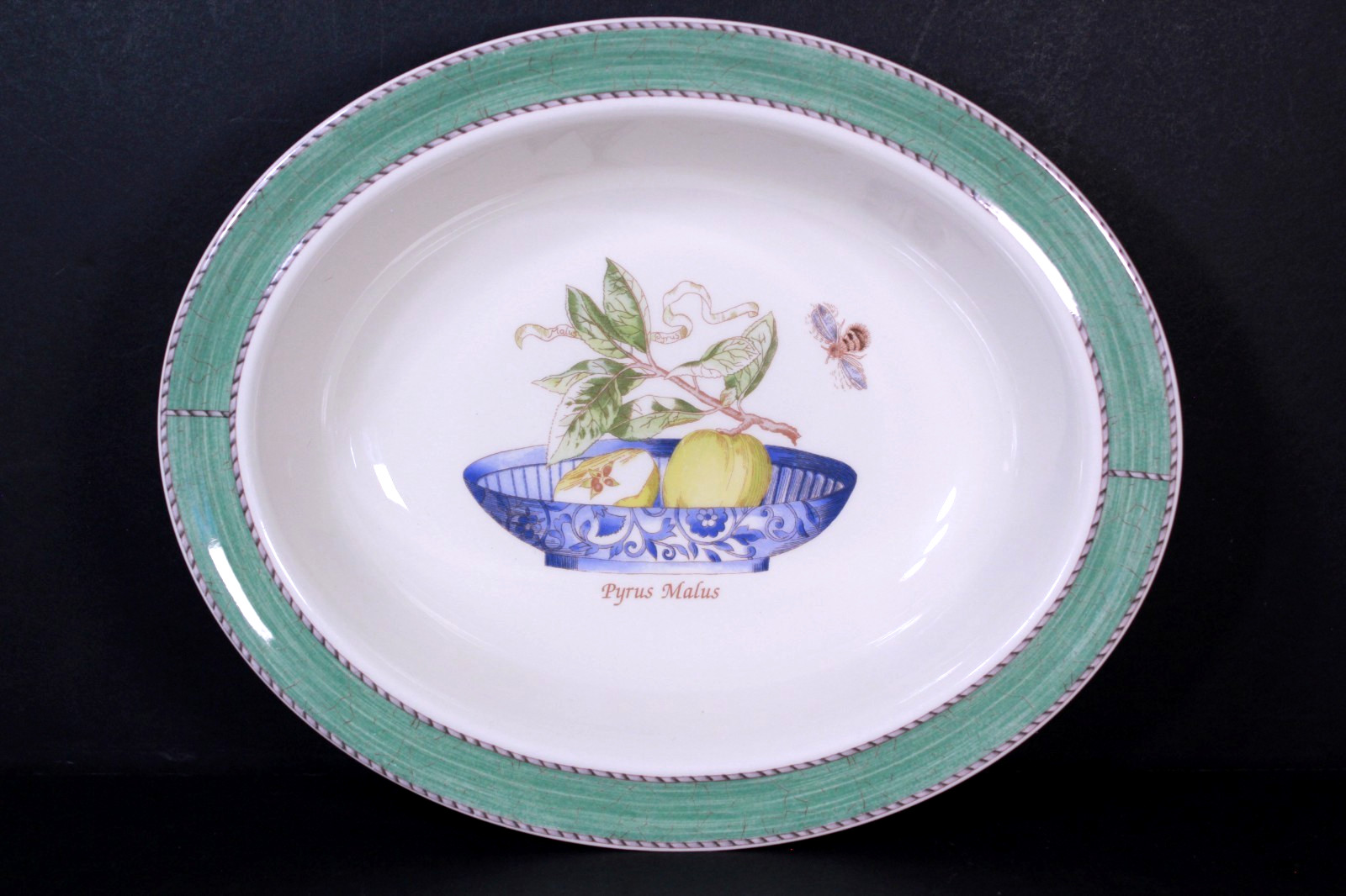 Wedgwood Sarah’s Garden Pyrus Malus Oval Serving Bowl **See Seller Sescription