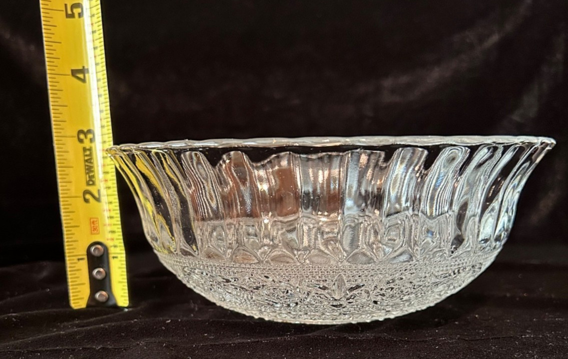 Set of 4 Vintage KIG Malaysia Fleur De Lis Round Glass Bowls 6 3/4″ Clear Glass