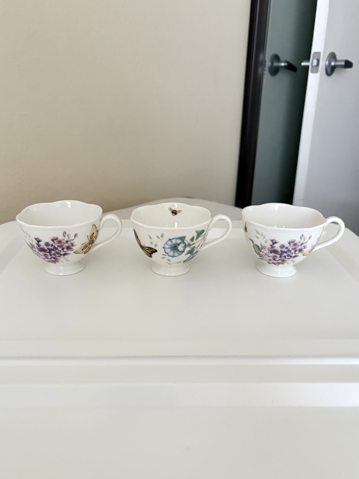 Lenox Floral Butterfly Bee Cups and Saucers Teacups Set of 3