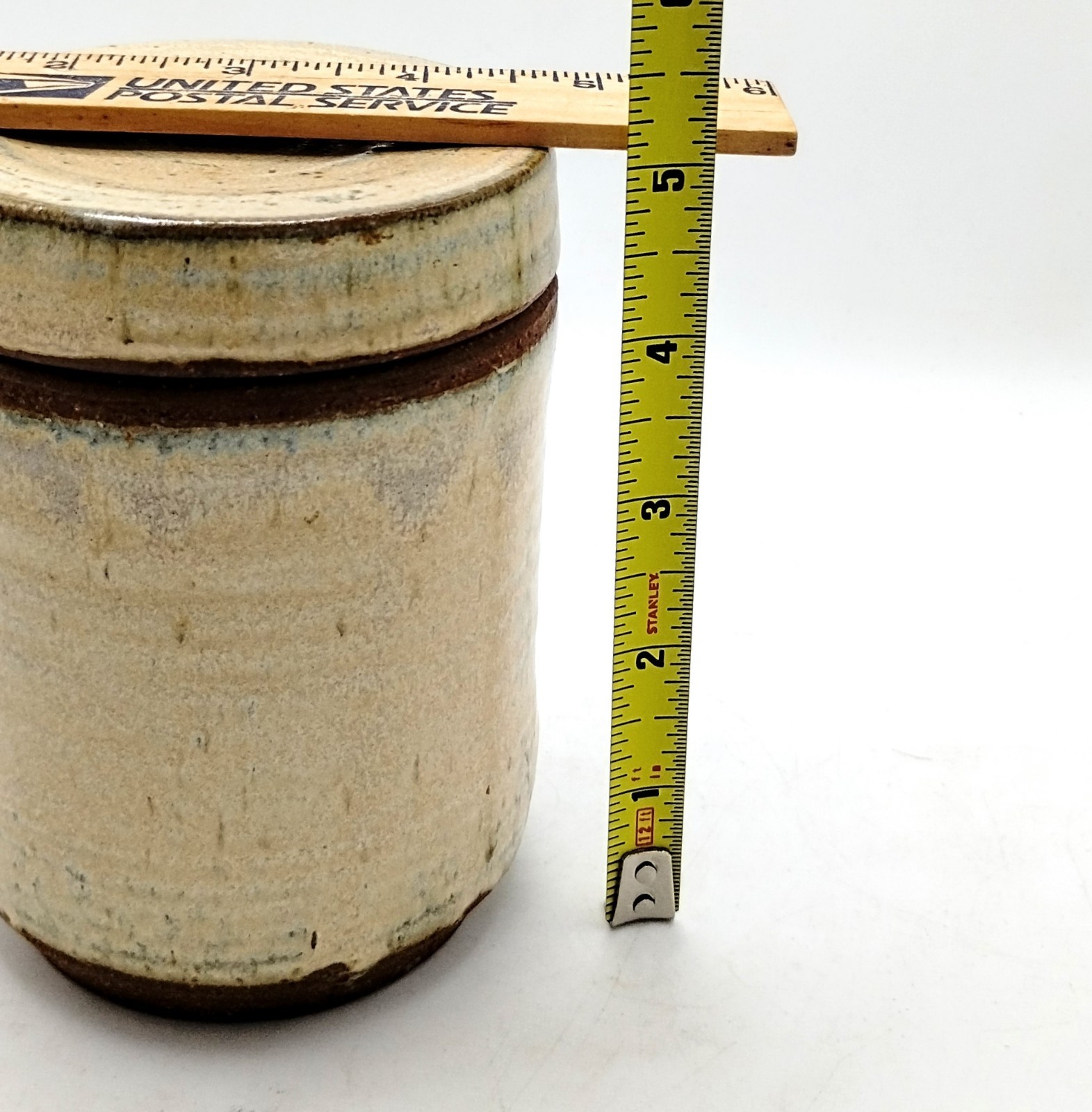 Vintage Studio Pottery Lidded Stoneware Jar Crock Canister Cream 5″ Signed
