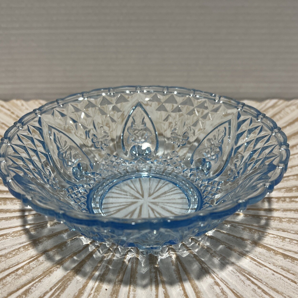 KIG BLUE dish Indonesia Flower Heart Rose Diamond Serveware Footed candy