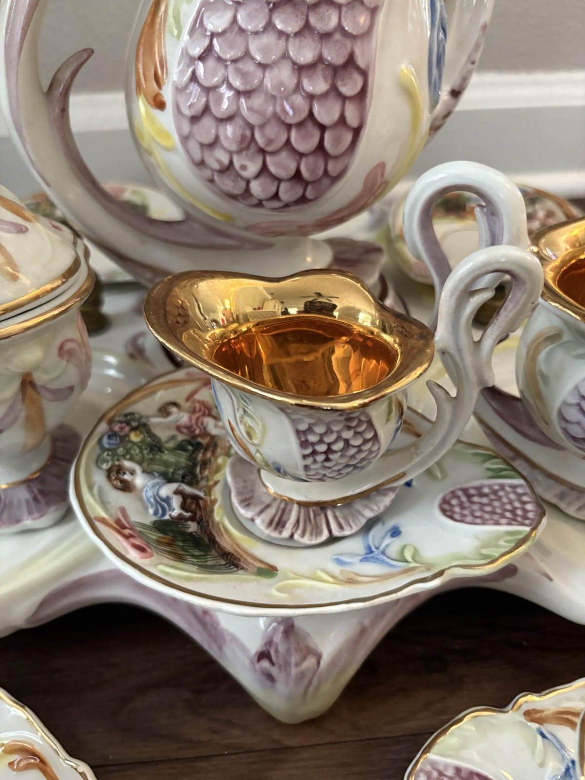 Vintage capodimonte 14 Piece Espresso Or Tea Serving Set On Stand Made In Italy