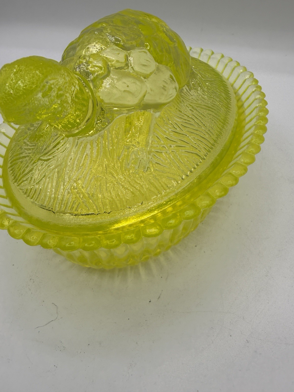 VNTG Boyd Vaseline Glass Turtle Covered Dish 5.5 in VERY RARE