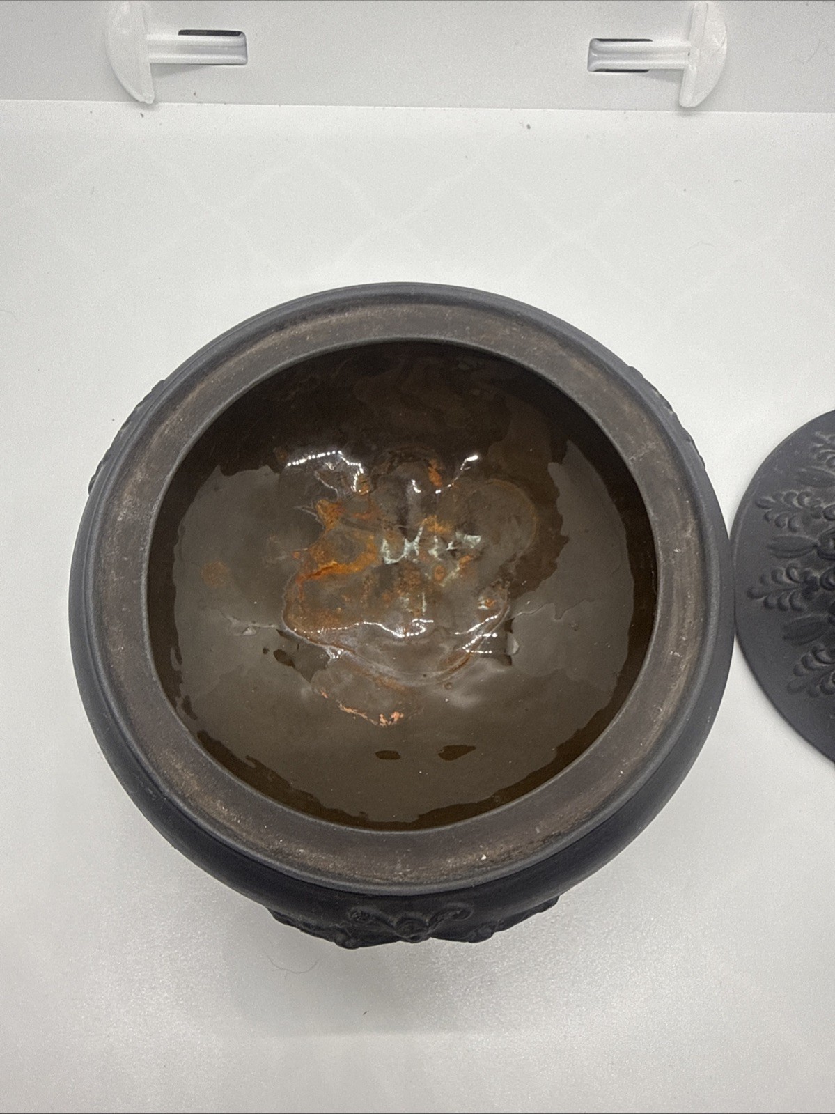 Antique English Black Basalt Porcelain Neoclassical Sugar Bowl Pot Lid (Flaws)