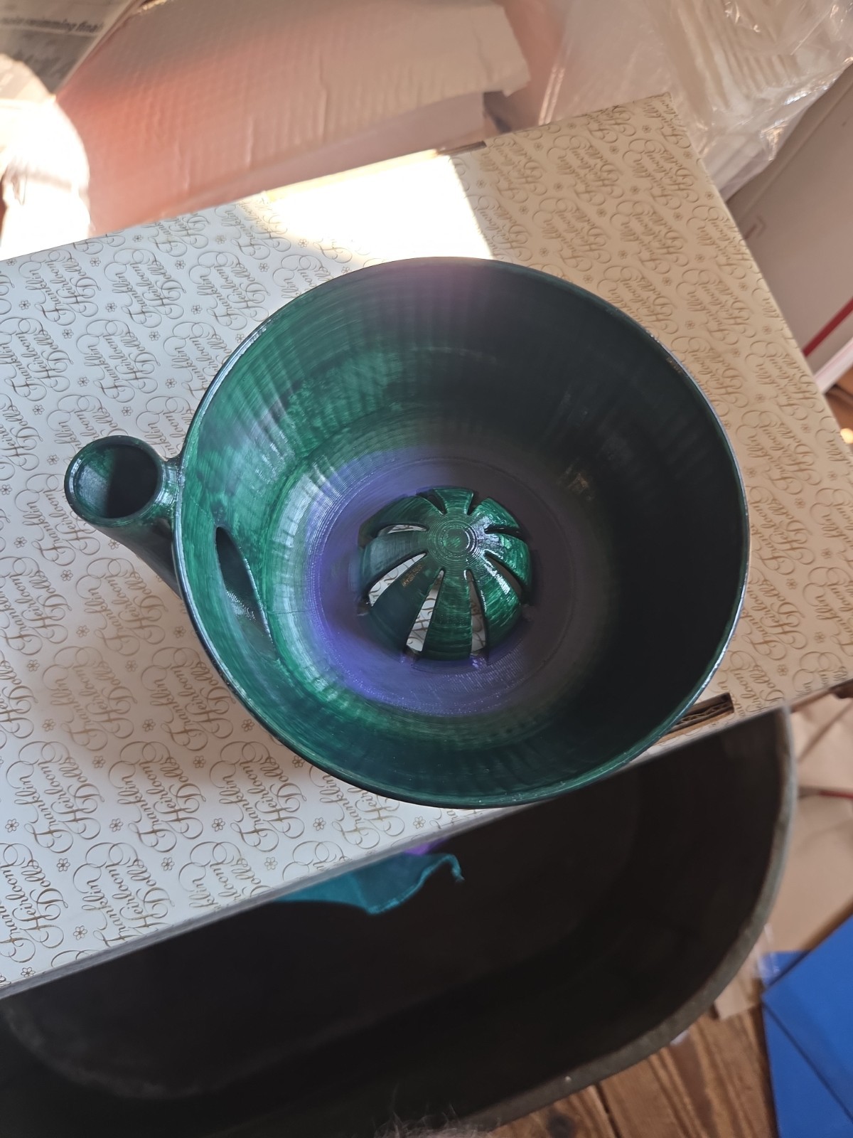 Self Rotating Berry Bowl 3D Printed Quick Self Rotating Basket Green rinser