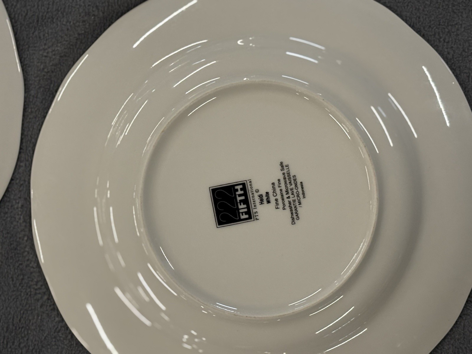 222 Fifth Heidi Dinner Plates Set of 6 11” Pink Roses Scalloped
