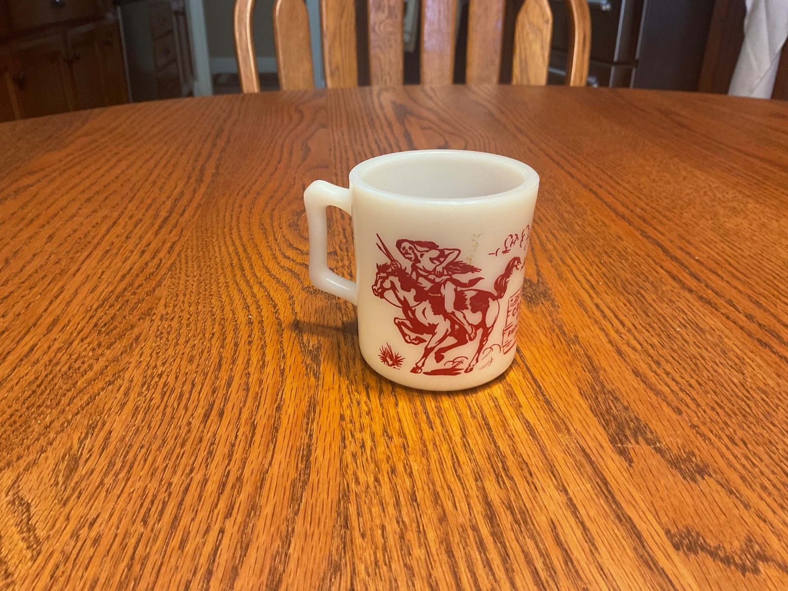Vintage 1950’s Atlas Hazel Davy Crockett Indian Fighter Milk Glass Mug