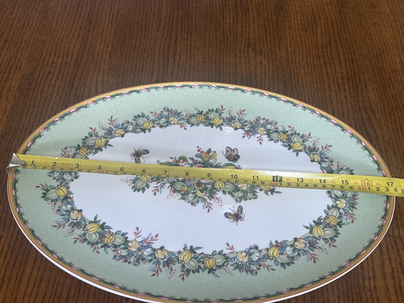 Williams Sonoma Botanical Wreath / Famille Rose style 18″ Oval Serving Platter